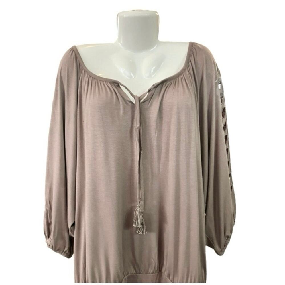 Chelsea & Theodore Women's Camel Brown Split Neck 3/4 Sleeves Tunic | Size 3X - Picture 3 of 9